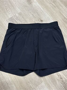 Ten Thousand Tactical Short Mens Large Black 5 Inch Lined Athletic Gym Training